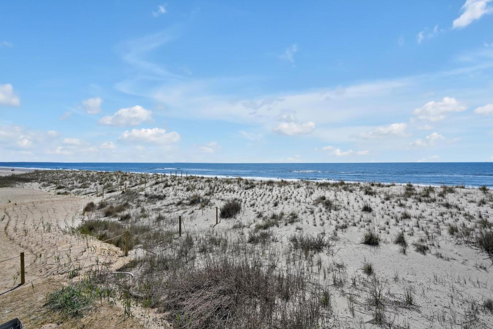 Aquila East Villa Oak Island Exterior photo