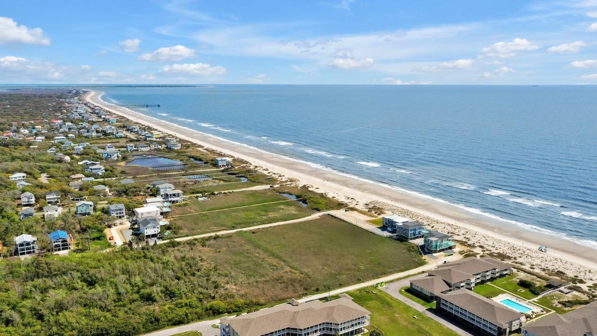 Aquila East Villa Oak Island Exterior photo