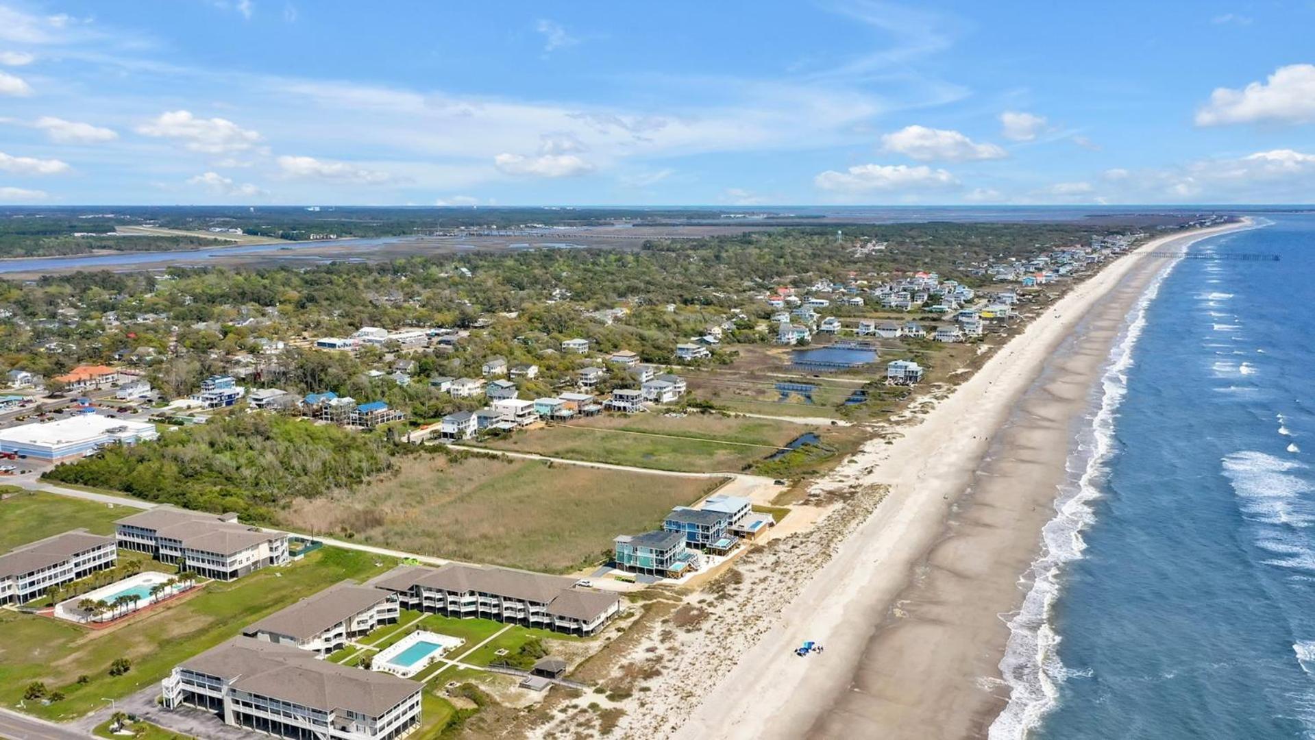 Aquila East Villa Oak Island Exterior photo